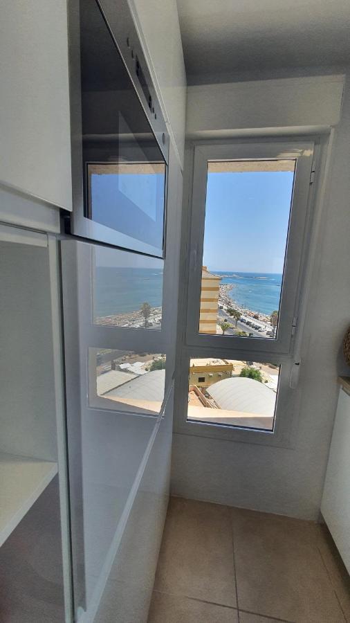 בנאלמדנה Beachfront-Parque Paloma-Modern-Panoramic Views! מראה חיצוני תמונה