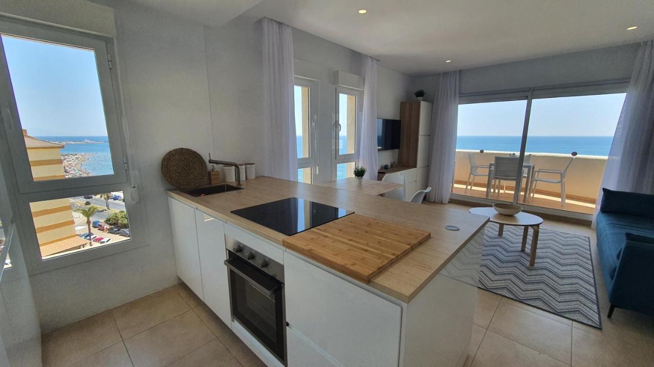 בנאלמדנה Beachfront-Parque Paloma-Modern-Panoramic Views! מראה חיצוני תמונה