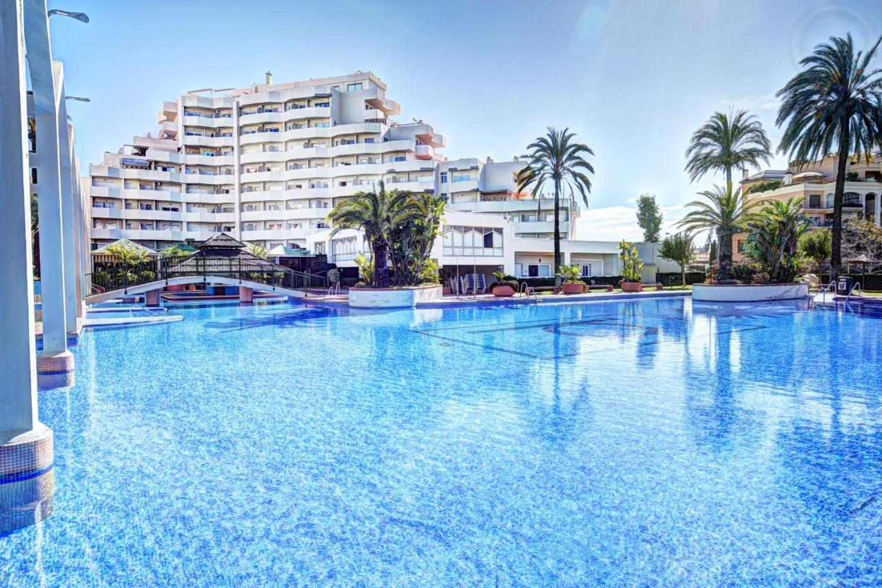 בנאלמדנה Beachfront-Parque Paloma-Modern-Panoramic Views! מראה חיצוני תמונה